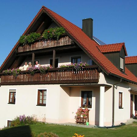 Gaestehaus Gertraud 纽奥本卢斯 外观 照片
